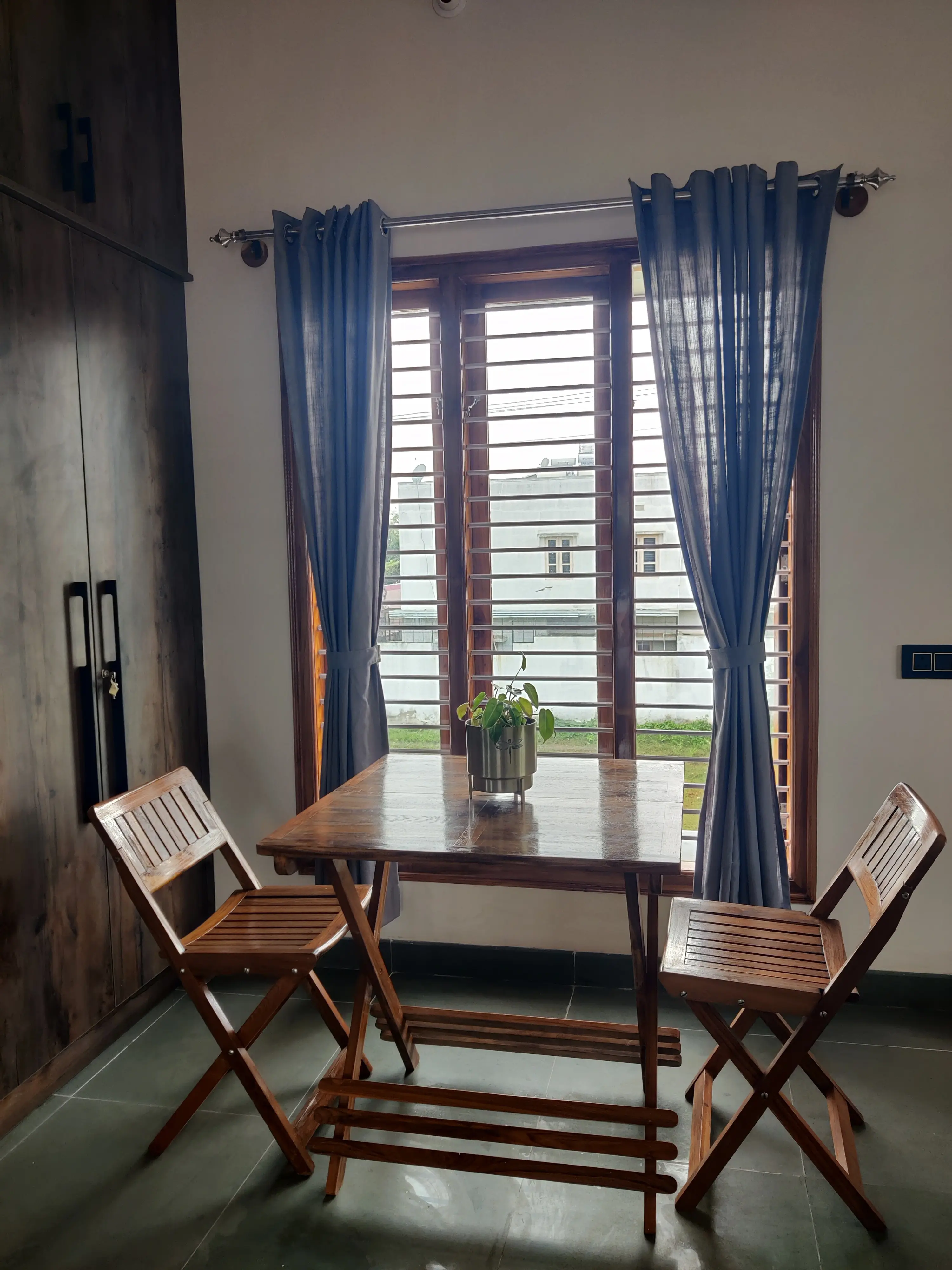 Contemporary kitchen